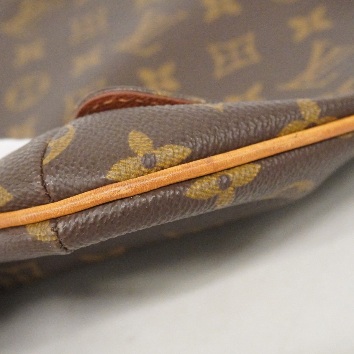 Louis Vuitton Shoulder Bag Monogram Musette Tango Short Strap Brown — view 9