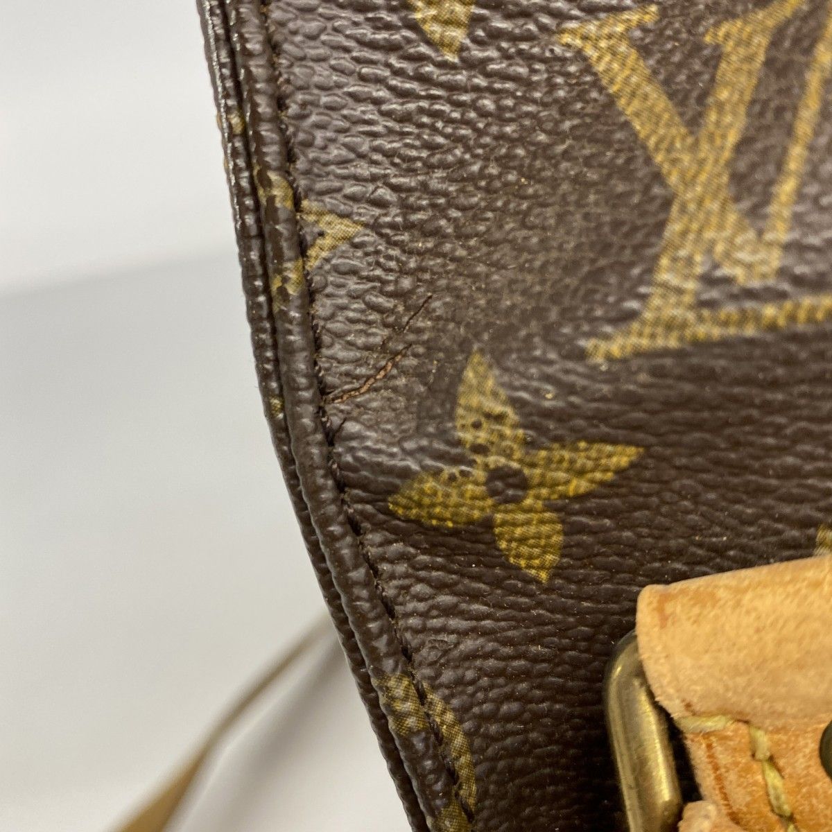 Louis Vuitton Shoulder Bag Monogram Cartouchiere MM Brown — view 6