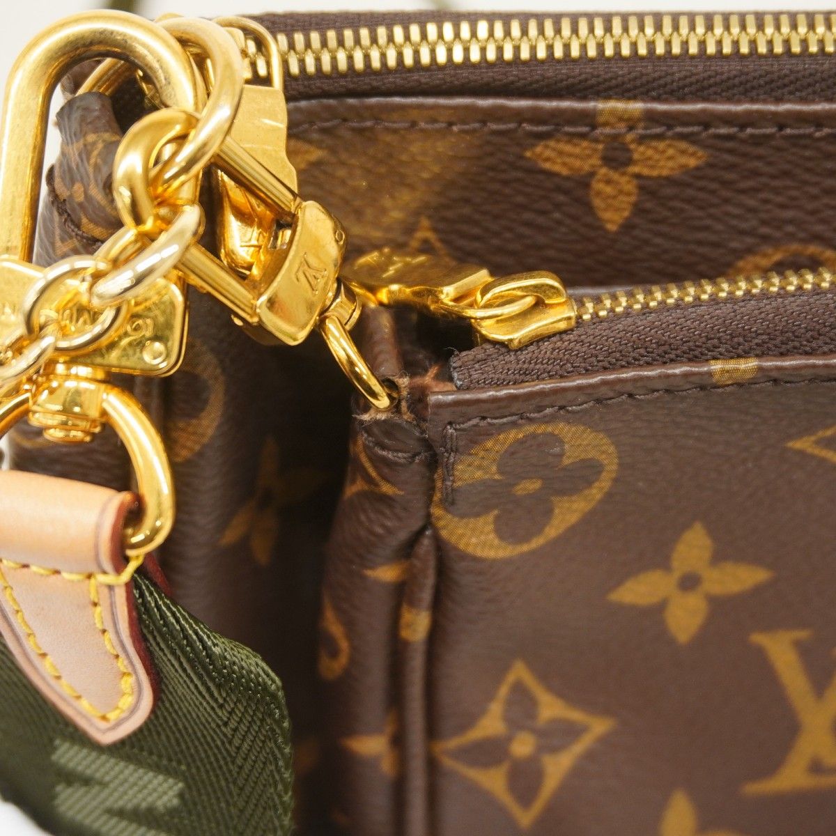 Louis Vuitton Shoulder Bag Monogram Multi Pochette Khaki Brown 2-Way — view 7