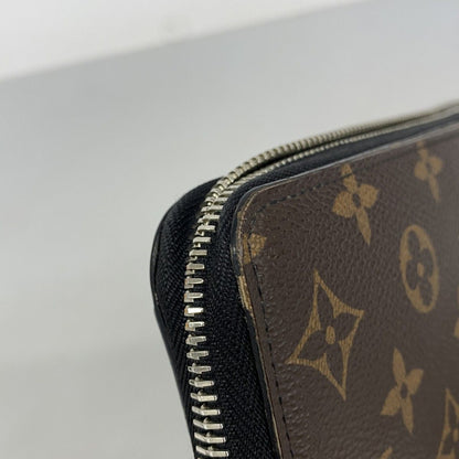 Louis Vuitton Wallet Monogram Macassar Zippy Dragonne Brown — view 7