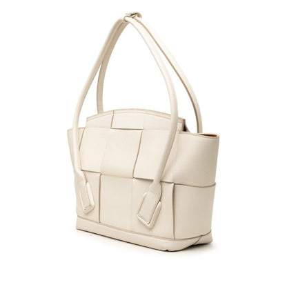 Bottega Veneta Maxi Intrecciato the Arco Tote Shoulder Bag White Leather — view 2