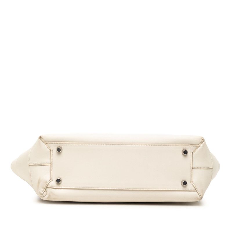Bottega Veneta Maxi Intrecciato the Arco Tote Shoulder Bag White Leather — view 3