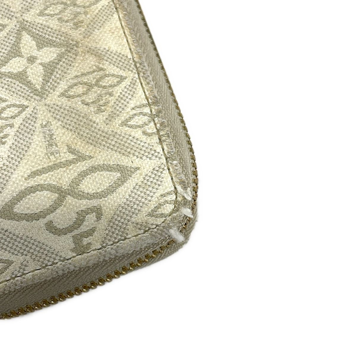 Louis Vuitton Wallet Since Zippy Ecru Beige — view 7