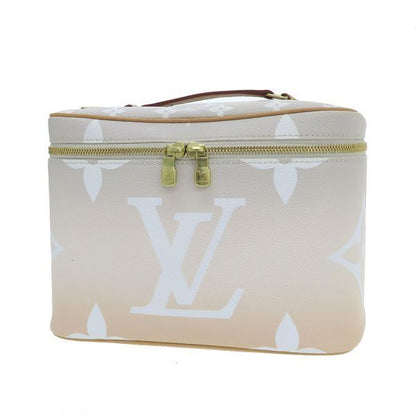 Louis Vuitton by the Pool Giant Nice Clutch