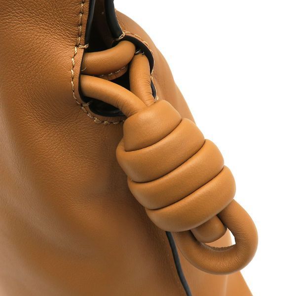 Loewe Flamenco Clutch Beige — view 8