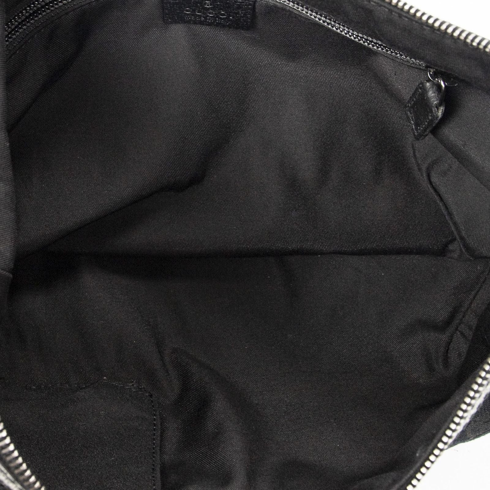Gucci Half Moon Zip Messenger Black GG Canvas — view 9