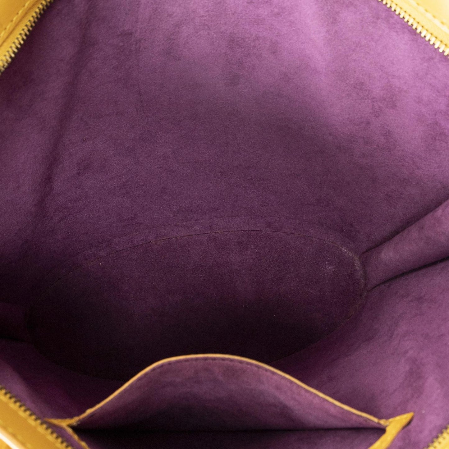 Louis Vuitton Saint Jacques Yellow Epi Messenger — view 9