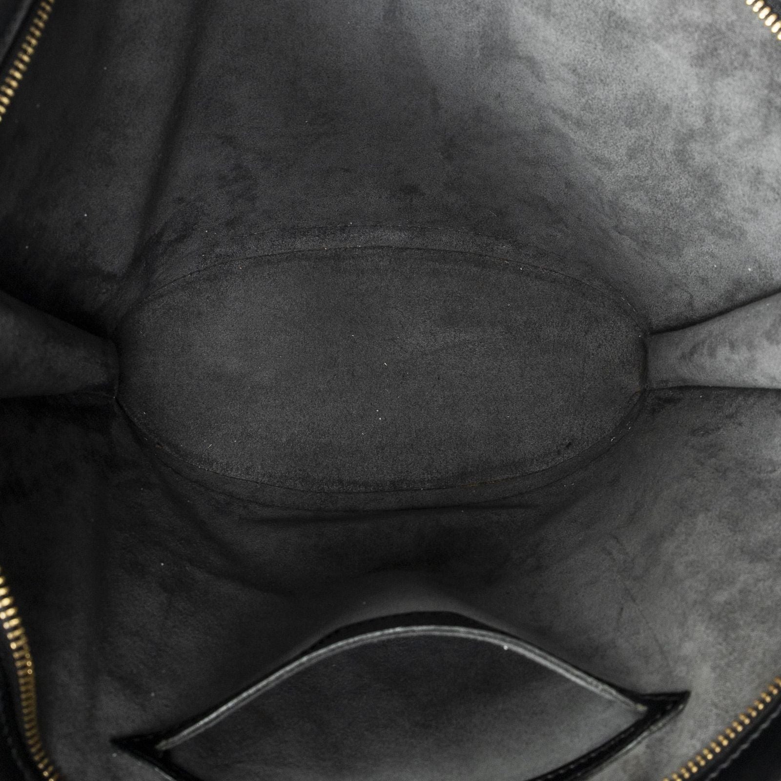 Louis Vuitton Saint Jacques Black Epi Messenger — view 9