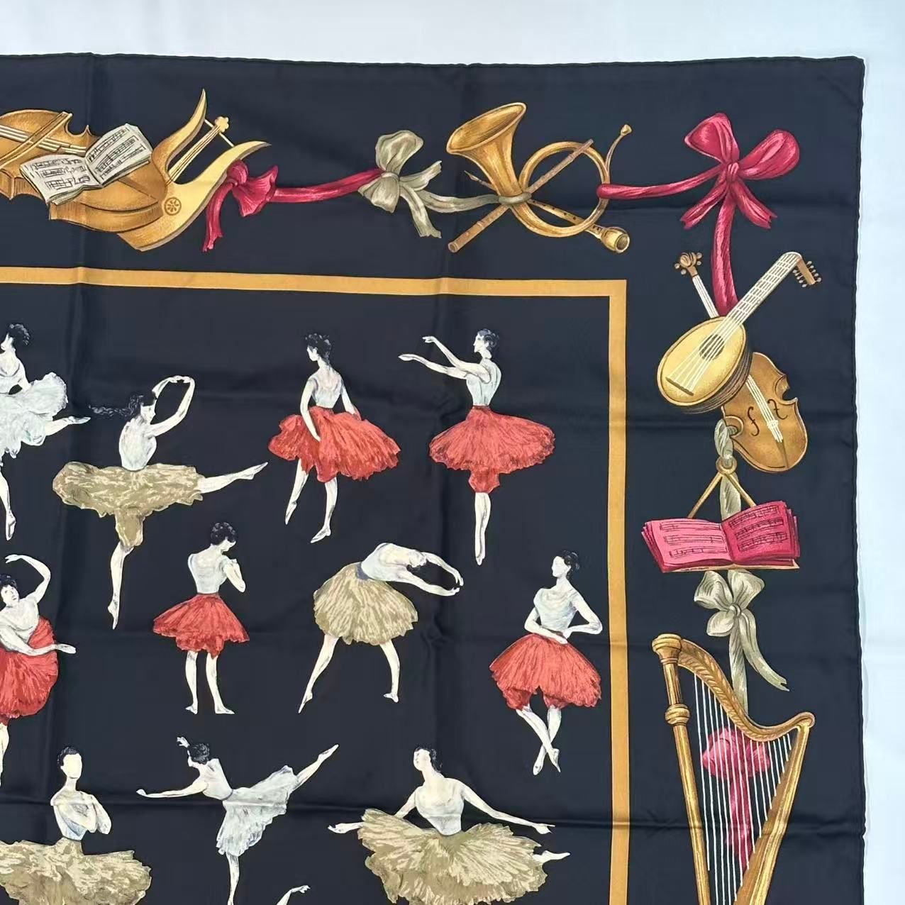 Hermes Carre 90 Scarf Silk la Dance Ballet Dancer Ballerina Black — view 5