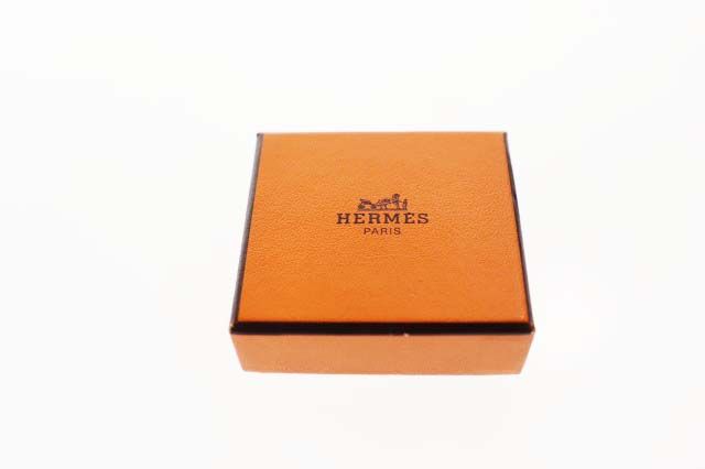 Hermes Legato 90 Scarf Ring Gold Closure — view 7