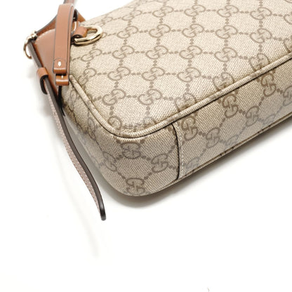 Gucci Shoulder Bag GG Emblem Supreme Small — view 5