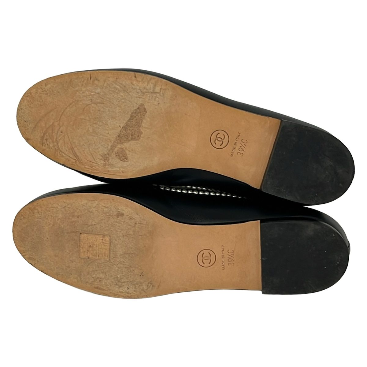 Chanel Loafers 39.5 C Black Pearl CC Logo Lambskin — view 4