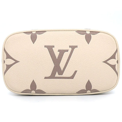 Louis Vuitton Shoulder Bag Vanity PM Cles Monogram Empreinte Leather — view 3