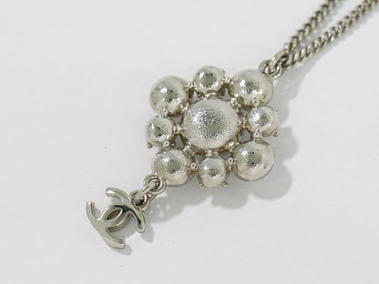 Chanel CC Logo Flower Motif Rhinestone Pendant Metal Silver — view 5