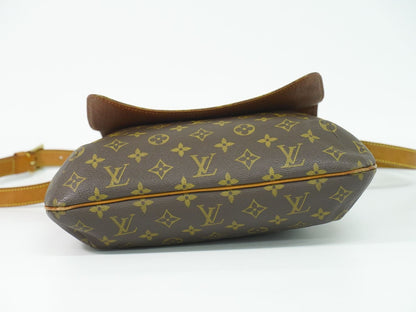 Louis Vuitton LV Musette Monogram Shoulder Bag Pochette Brown — view 3
