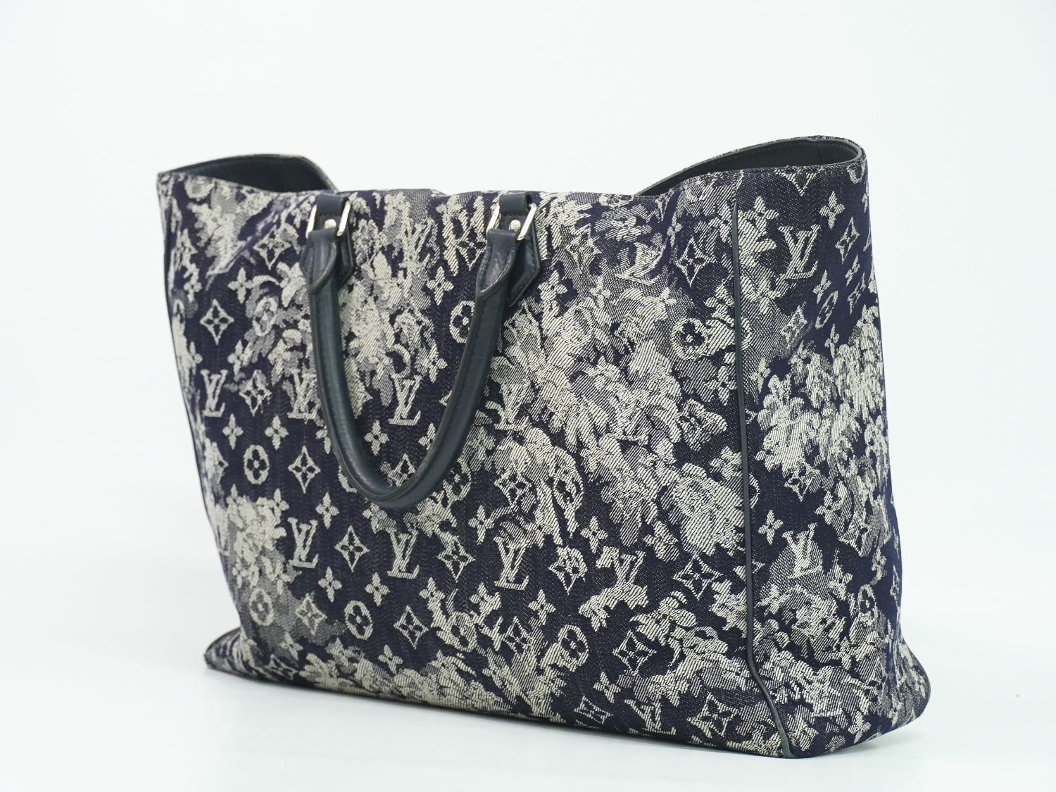 Louis Vuitton LV Grand Sac Monogram Tapestry Tote Navy — view 2