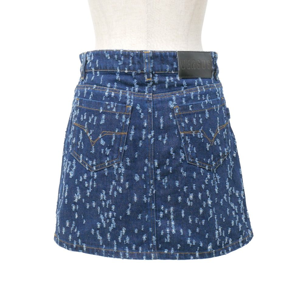 Versace Versus Mini Skirt 25 Lion Button Crash Processing — view 2
