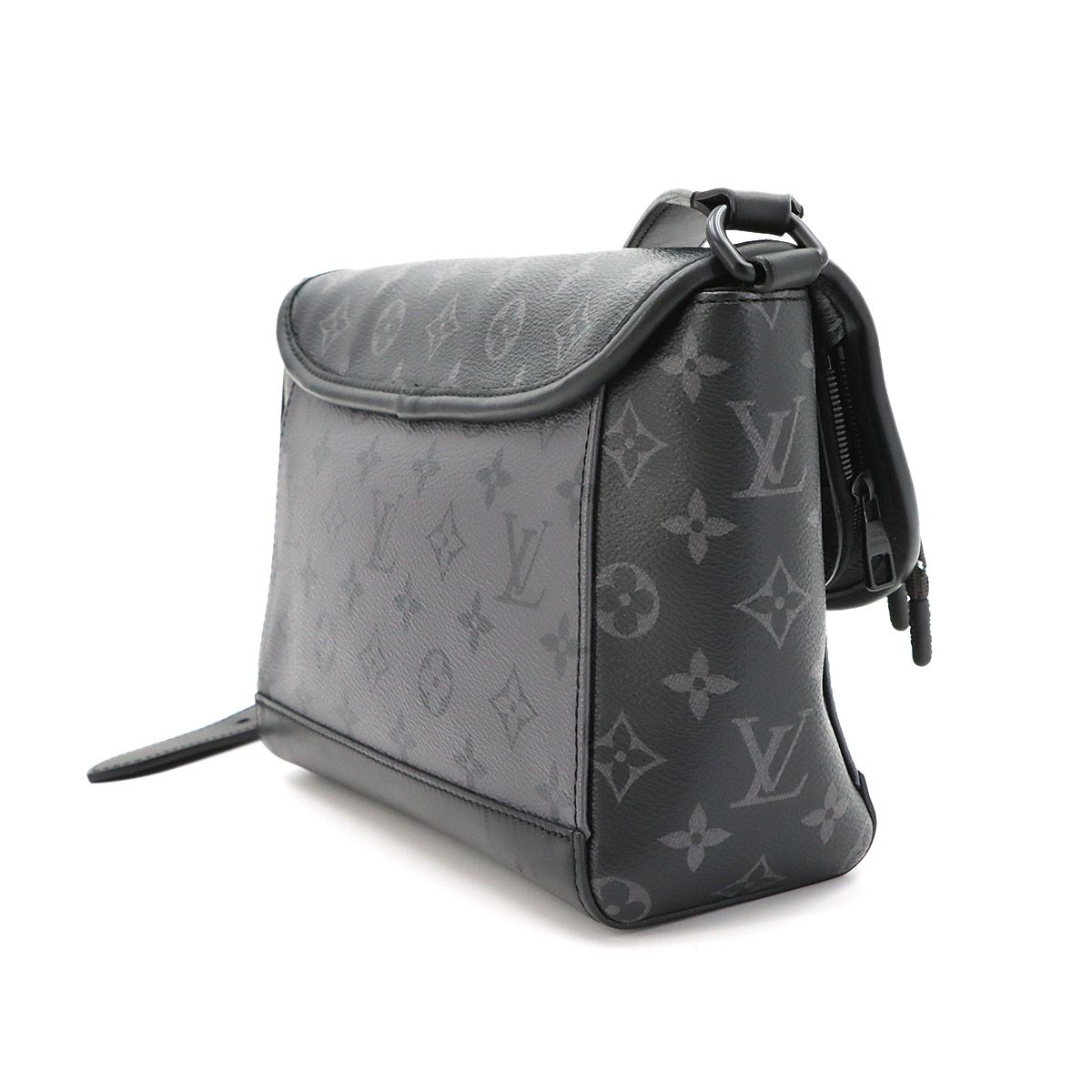 Louis Vuitton Monogram Eclipse Reverse Pulse Messenger Shoulder — view 3