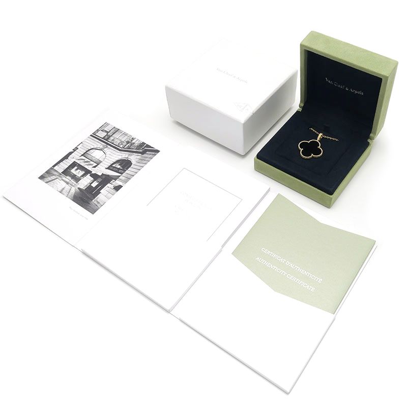 Van Cleef & Arpels Magic Alhambra Necklace 750 Onyx — view 7