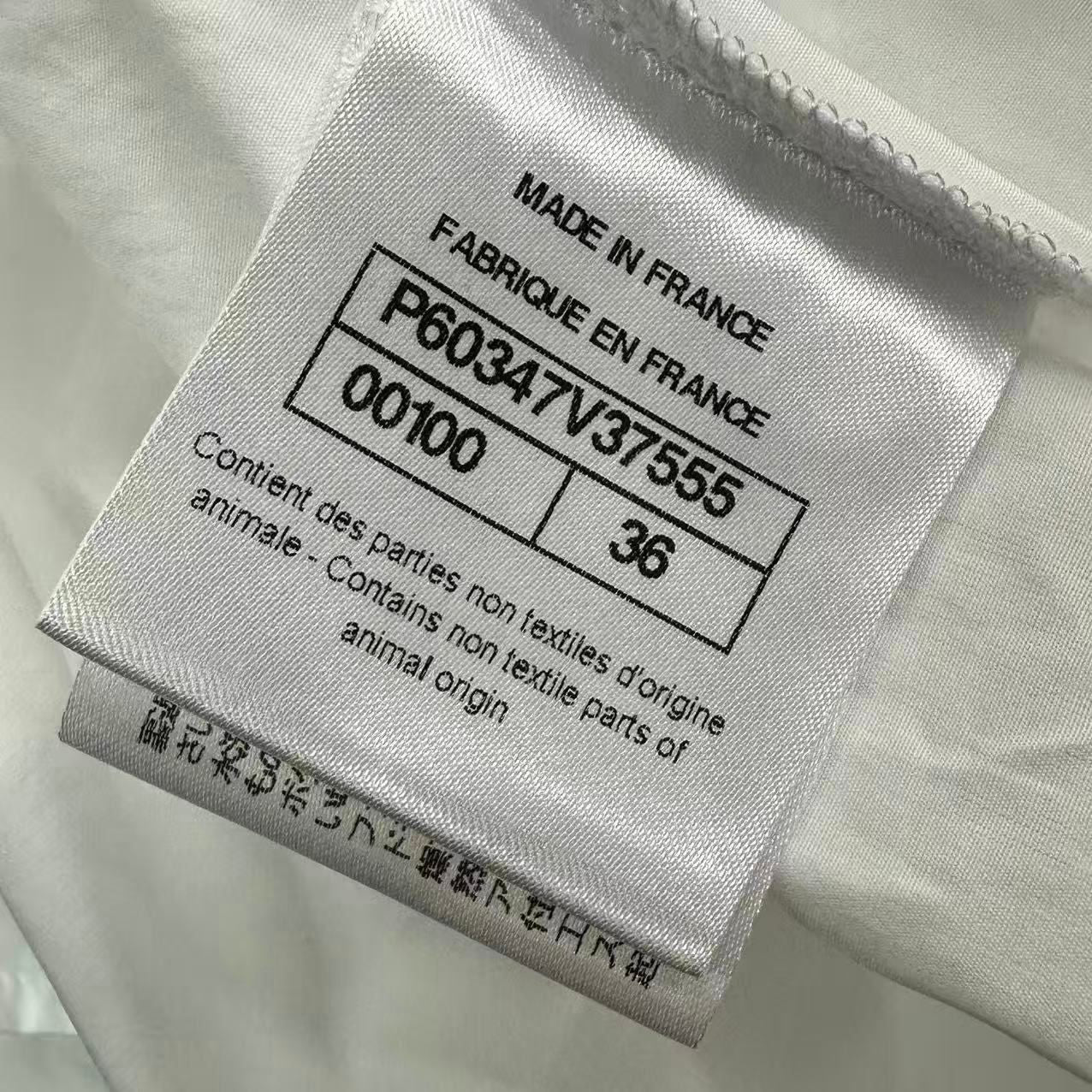 Chanel Top Pintuck Front Sleeveless Shirt Blouse White 36 Cotton — view 5