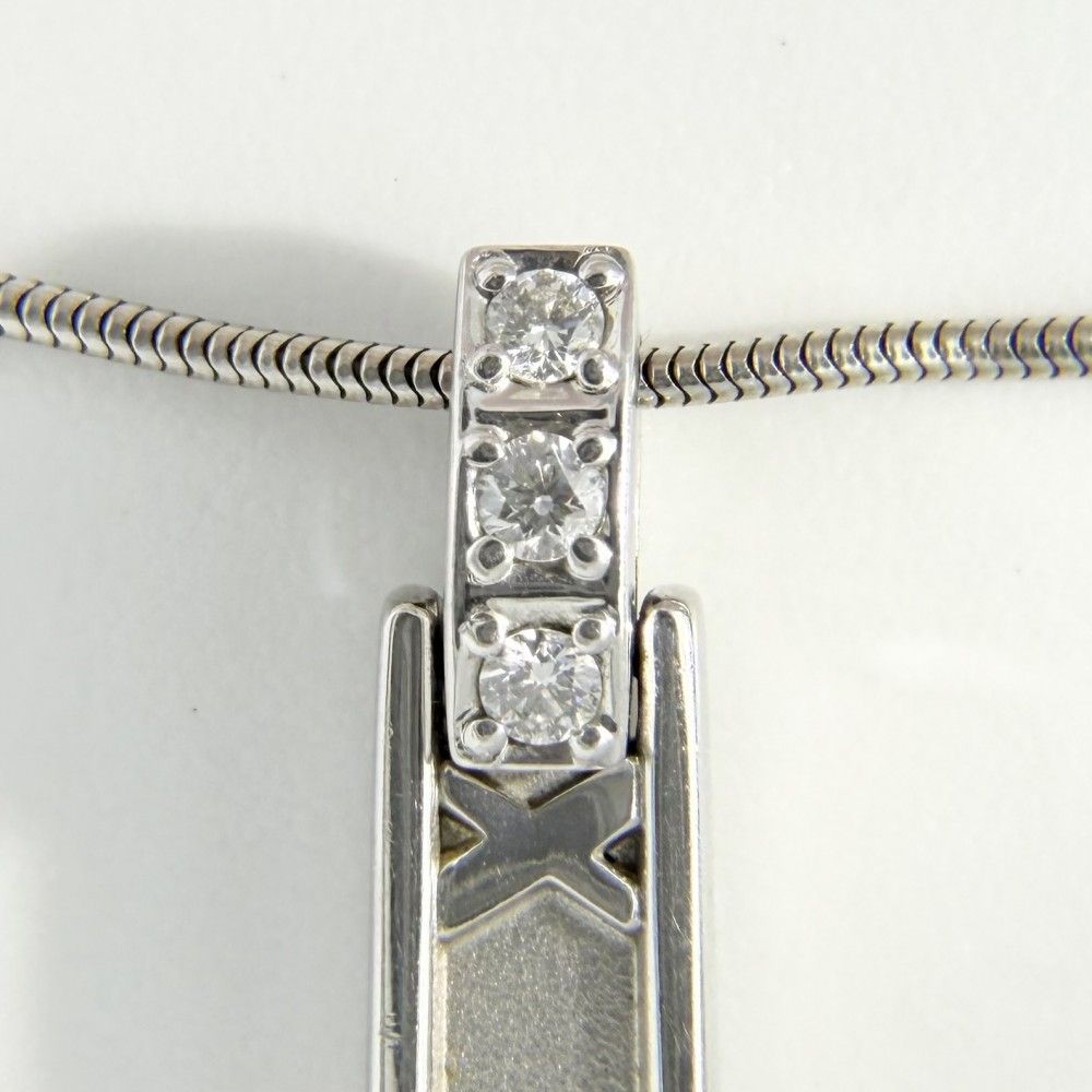 Tiffany & Co Necklace Atlas Bar Pendant 18k WG White Gold Diamond — view 4
