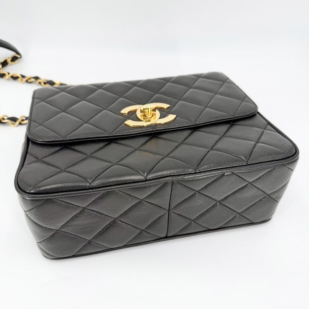 Chanel Shoulder Bag Quilted CC Logo Crossbody Chain Square Lambskin Black Gold — view 3