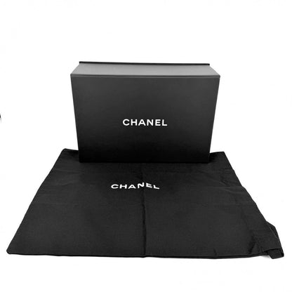 Chanel 2-Way Quilted CC Logo Shoulder Bag Crossbody Chain Caviar Leather Black — view 8