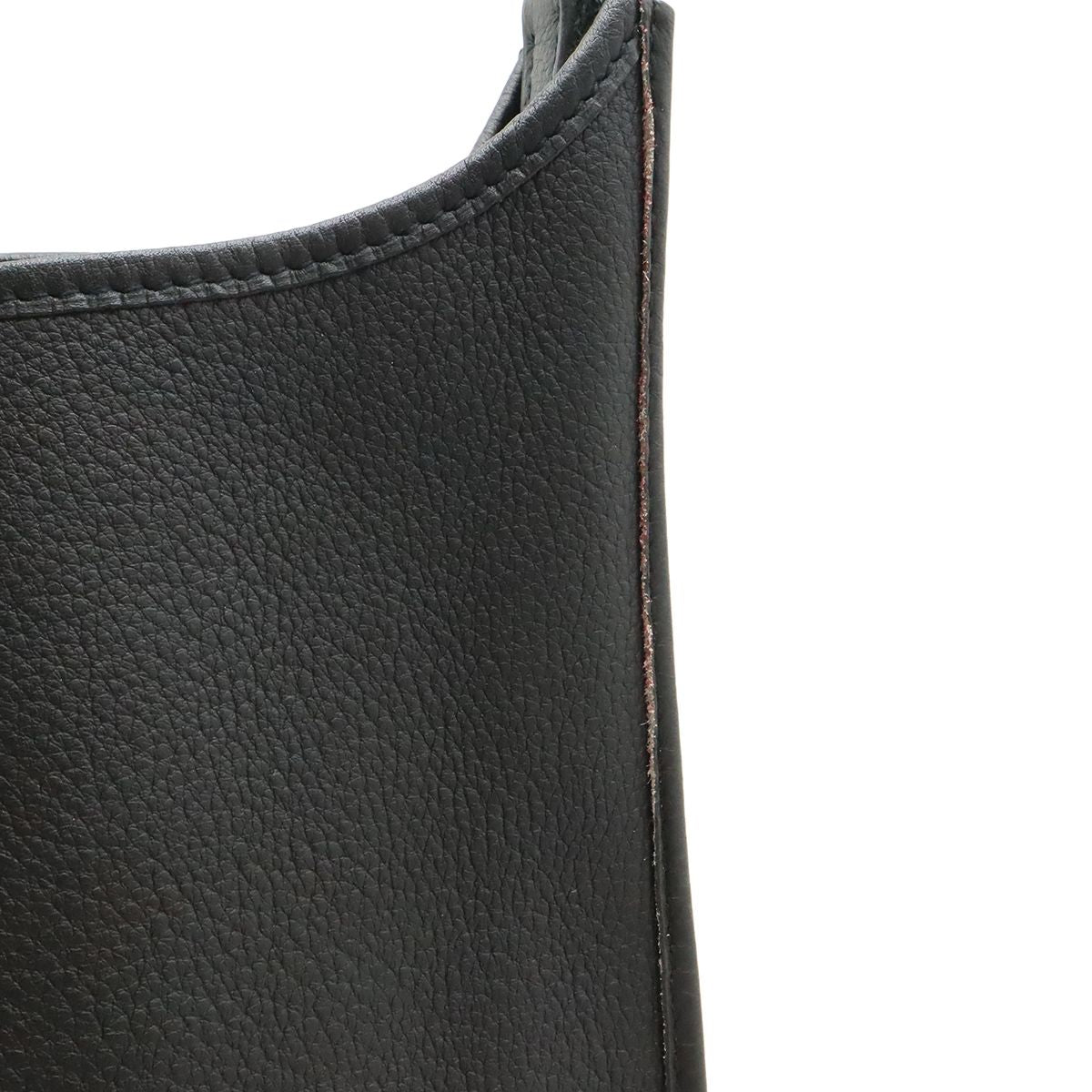 Hermes Evelyne I 1 GM Shoulder Bag Taurillon Clemence Black Gold — view 7