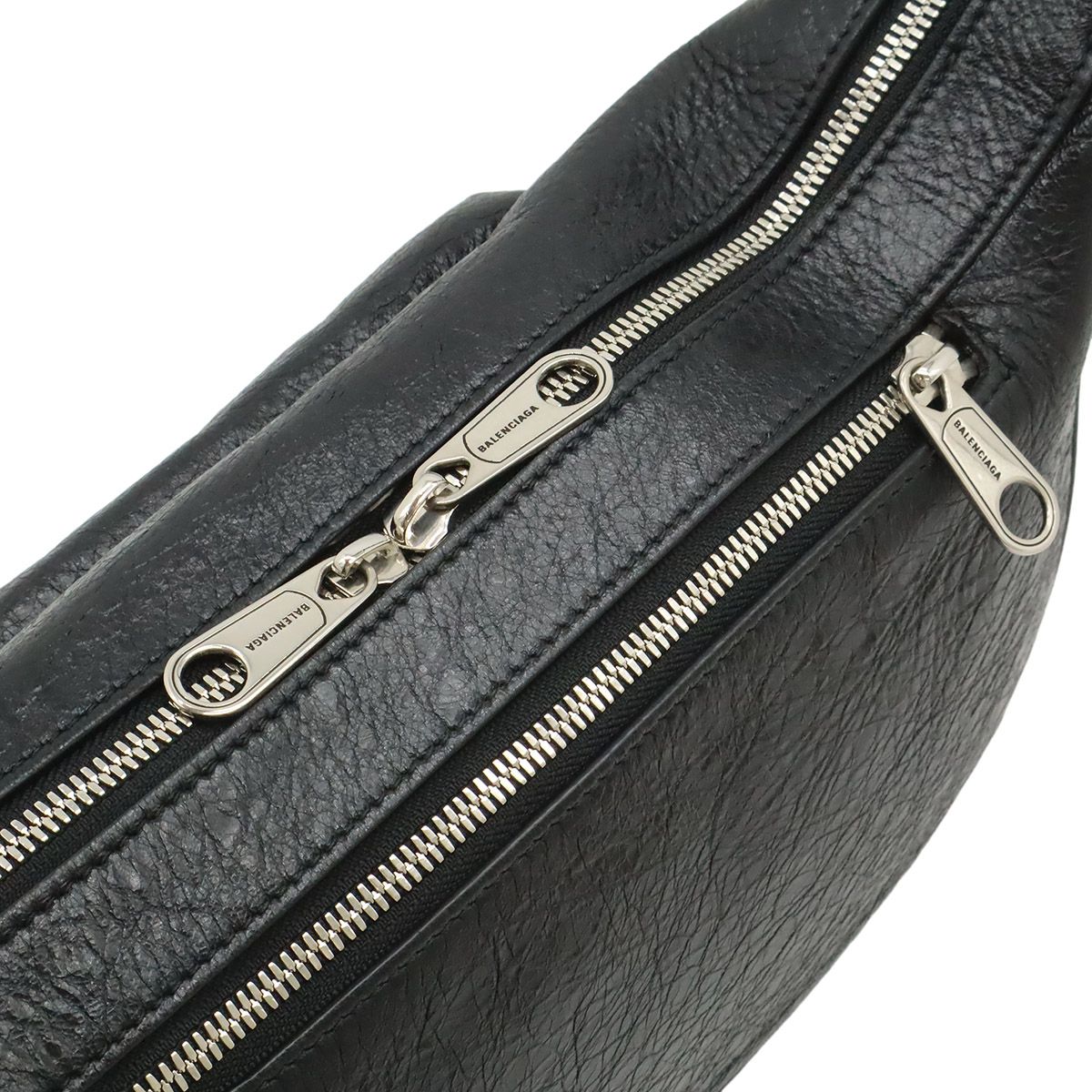 Balenciaga Raver Mediu Logo Print Shoulder Bag Leather Black — view 6