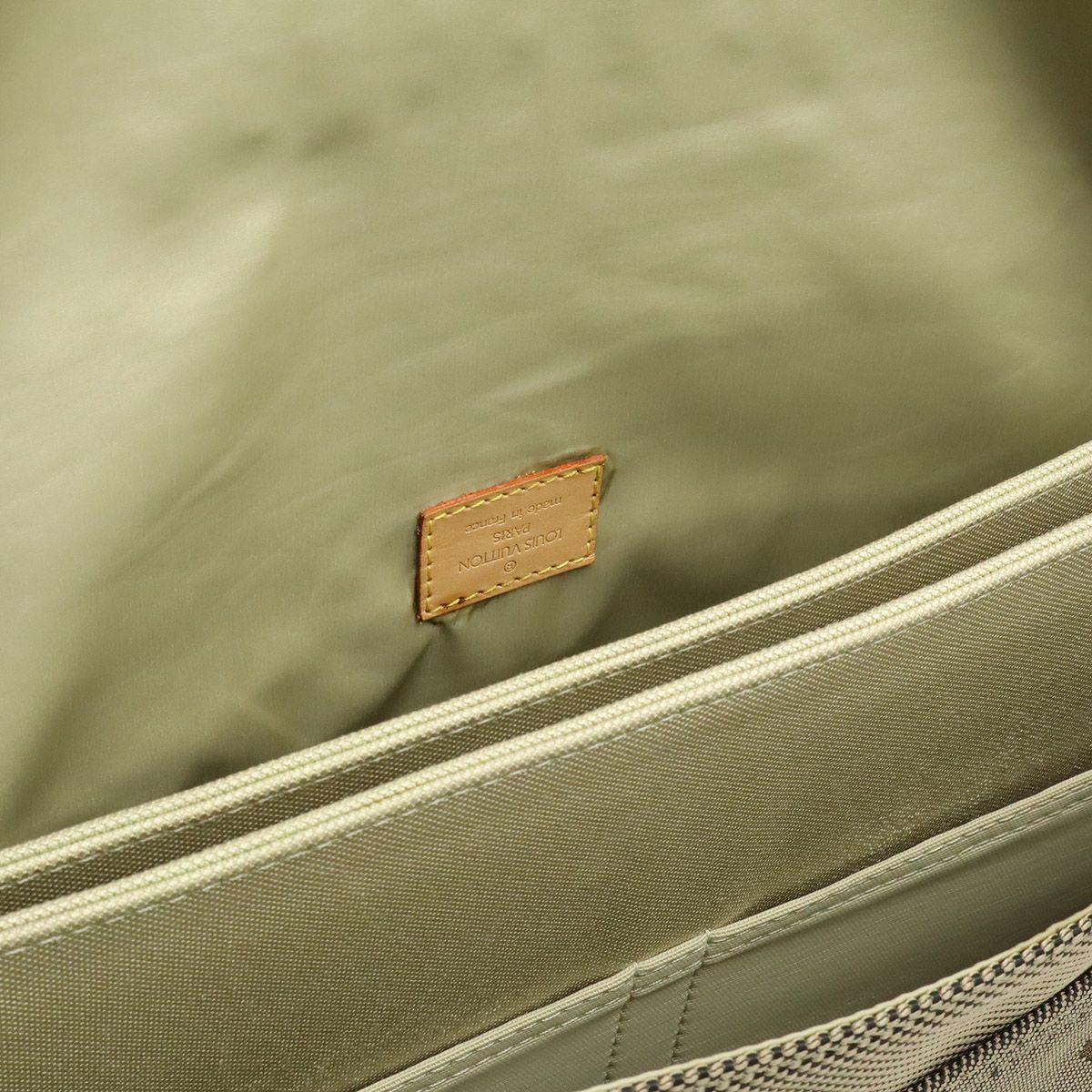 Louis Vuitton Damier Geant Messager Shoulder Bag Crossbody Tail Ella — view 7