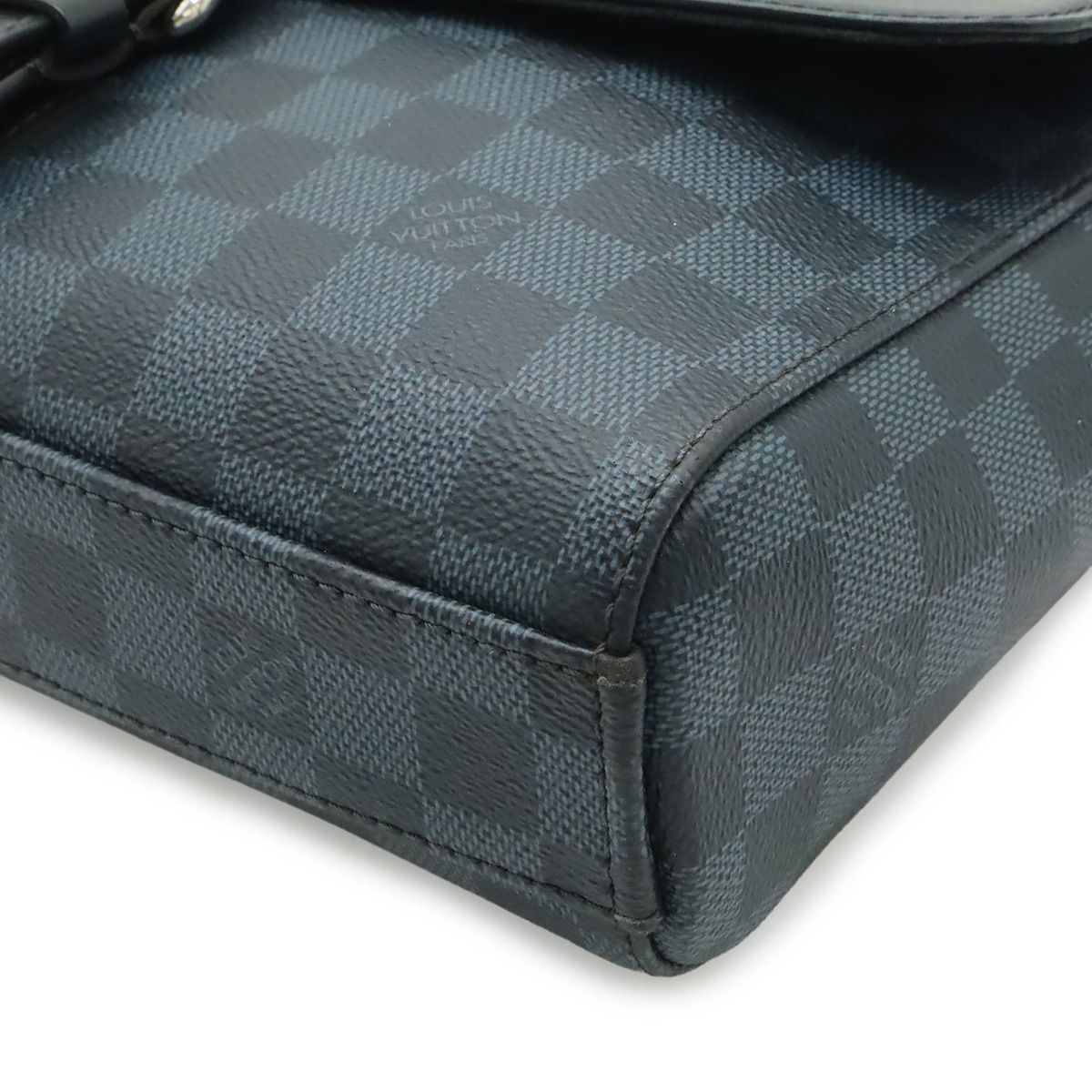 Louis Vuitton Damier Ecobalt Newport Messenger PM — view 3