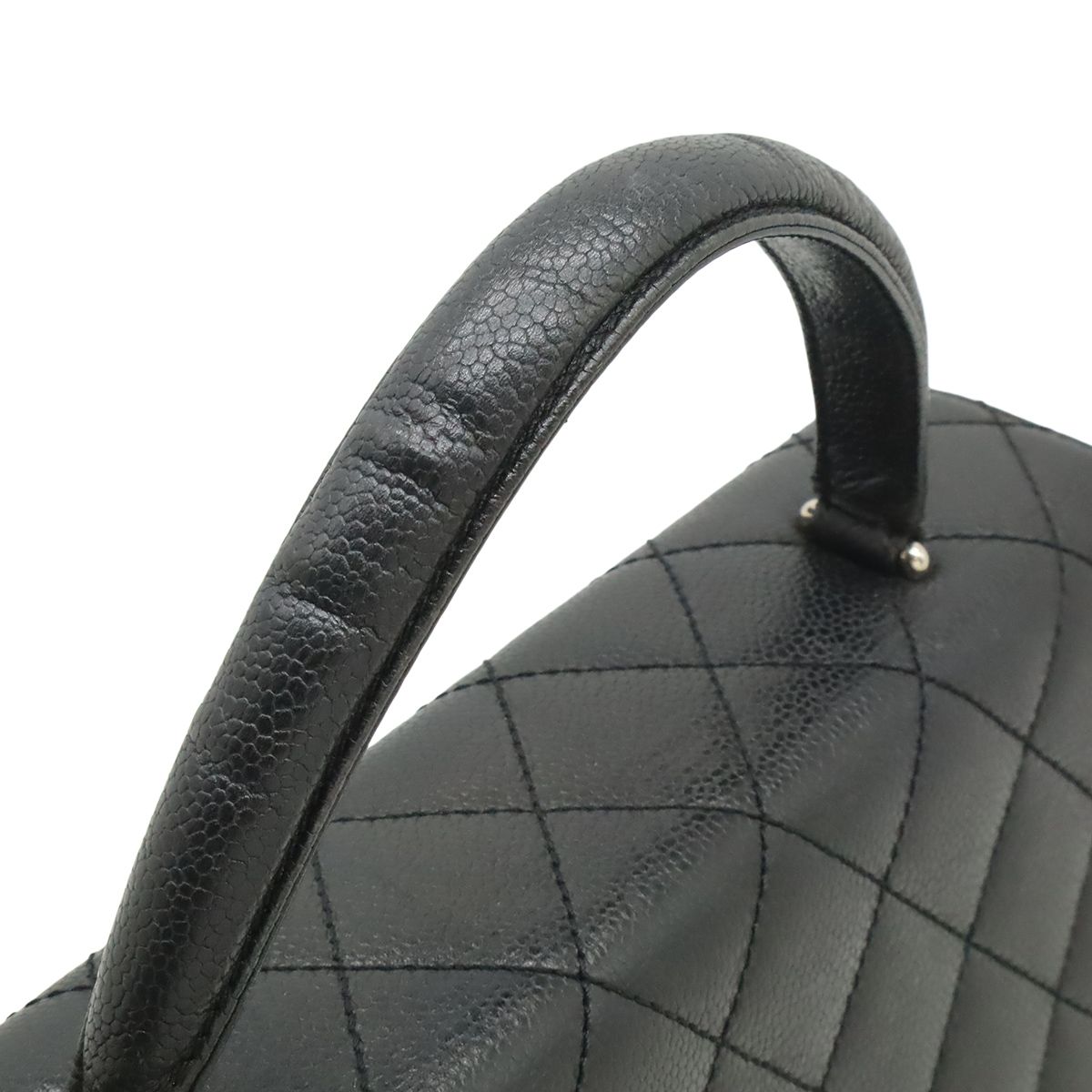 Chanel Quilted CC Logo Handbag Flap Bag Caviar Leather Black Silver — view 5