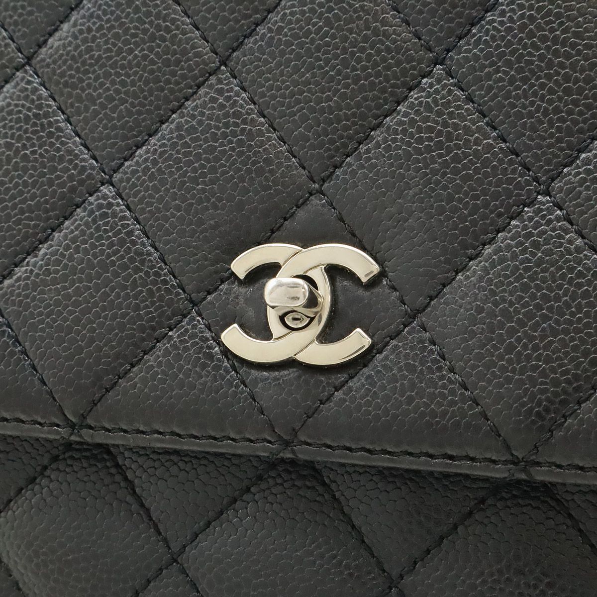 Chanel Quilted CC Logo Handbag Flap Bag Caviar Leather Black Silver — view 7
