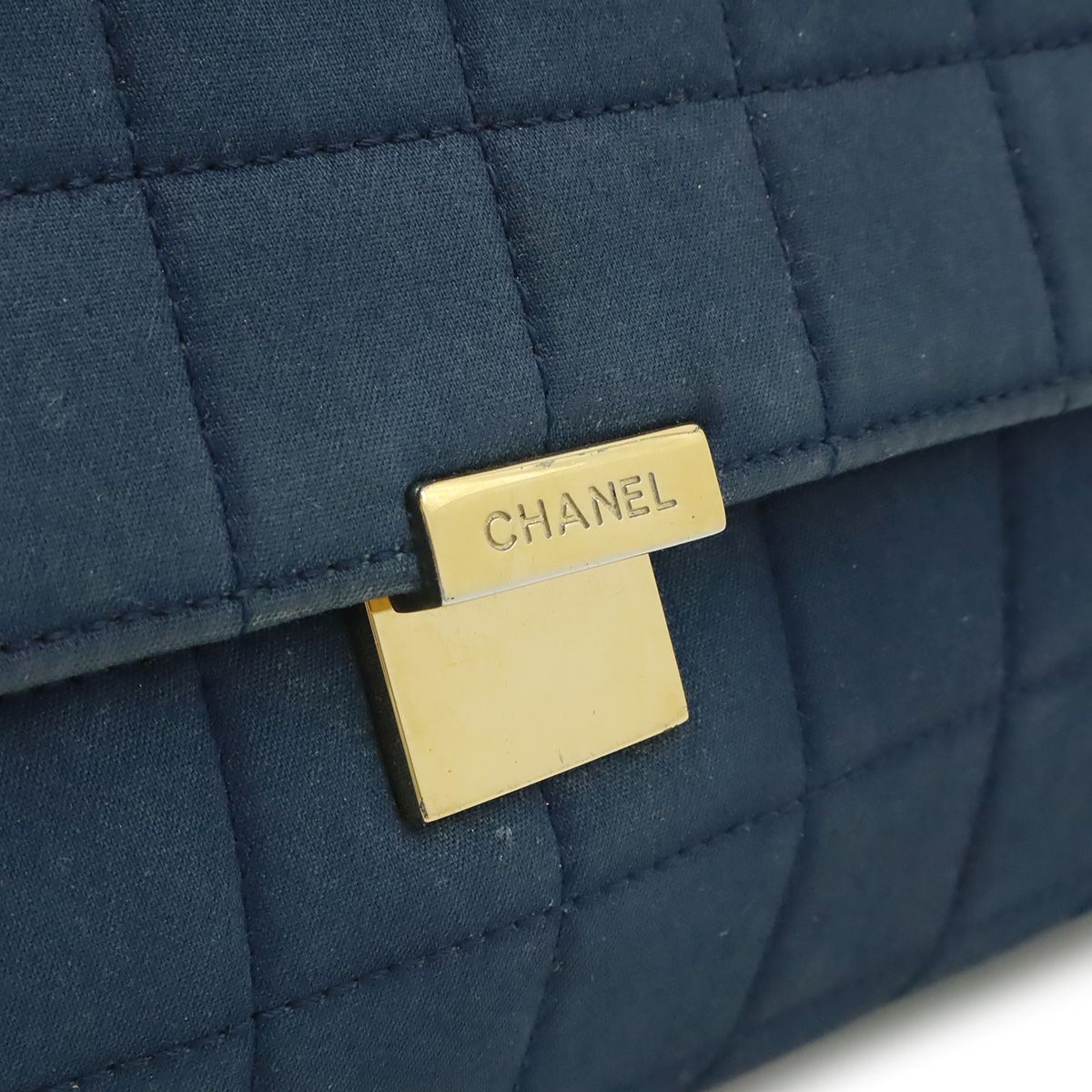 Chanel 2.55 Choco Bar Chain Shoulder Bag Canvas Leather Blue Navy Gold — view 8