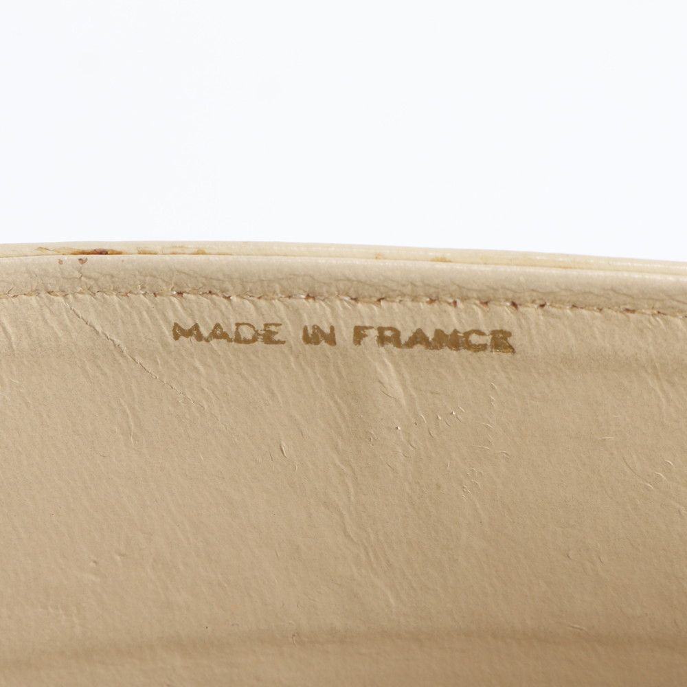 Chanel Lambskin Chain Beige Leather Shoulder Bag Hand — view 9