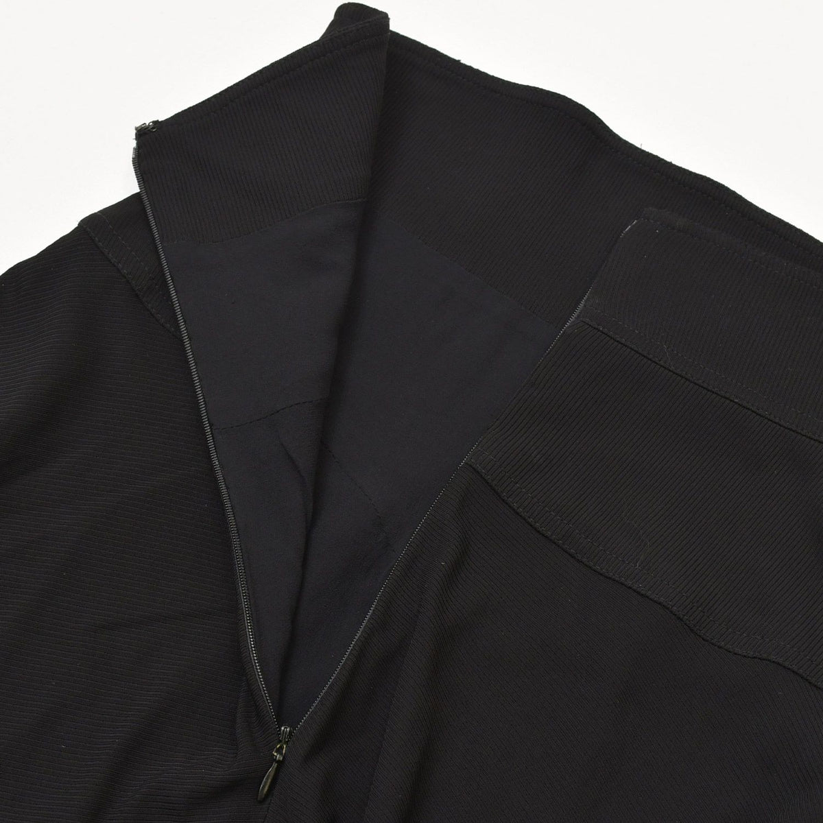 Chanel Boutique Black Skirt Flare Mellow Polished Rayon Vintage — view 5