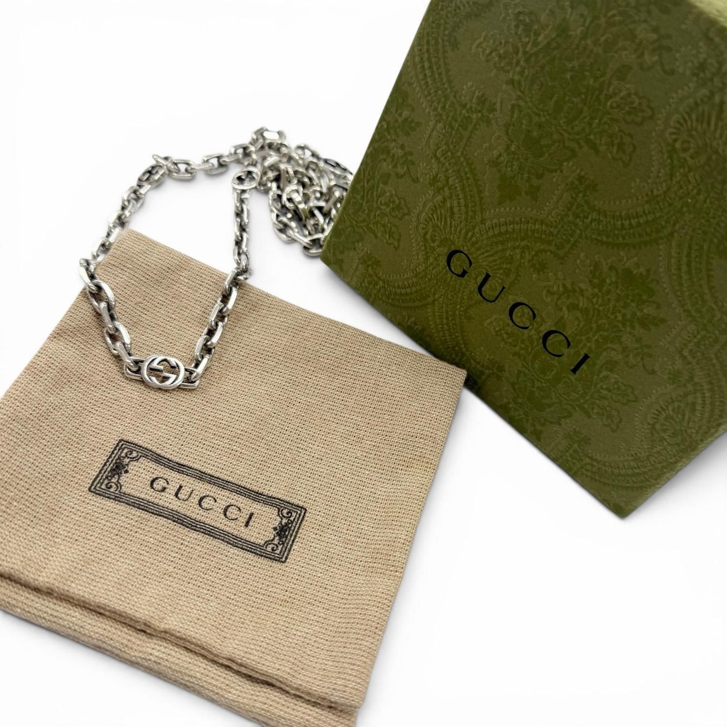 Gucci Interlocking Chain Necklace Silver — view 2