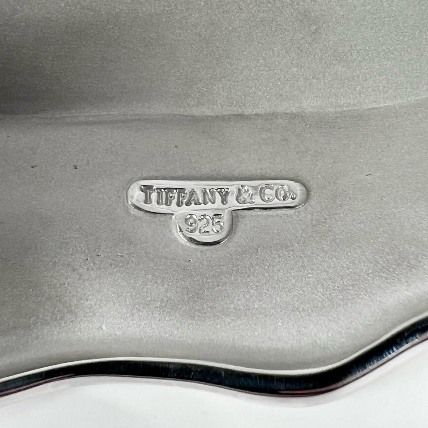 Tiffany & Co Vintage 925 Leaf Calf Bangle Silver Bracelet — view 6
