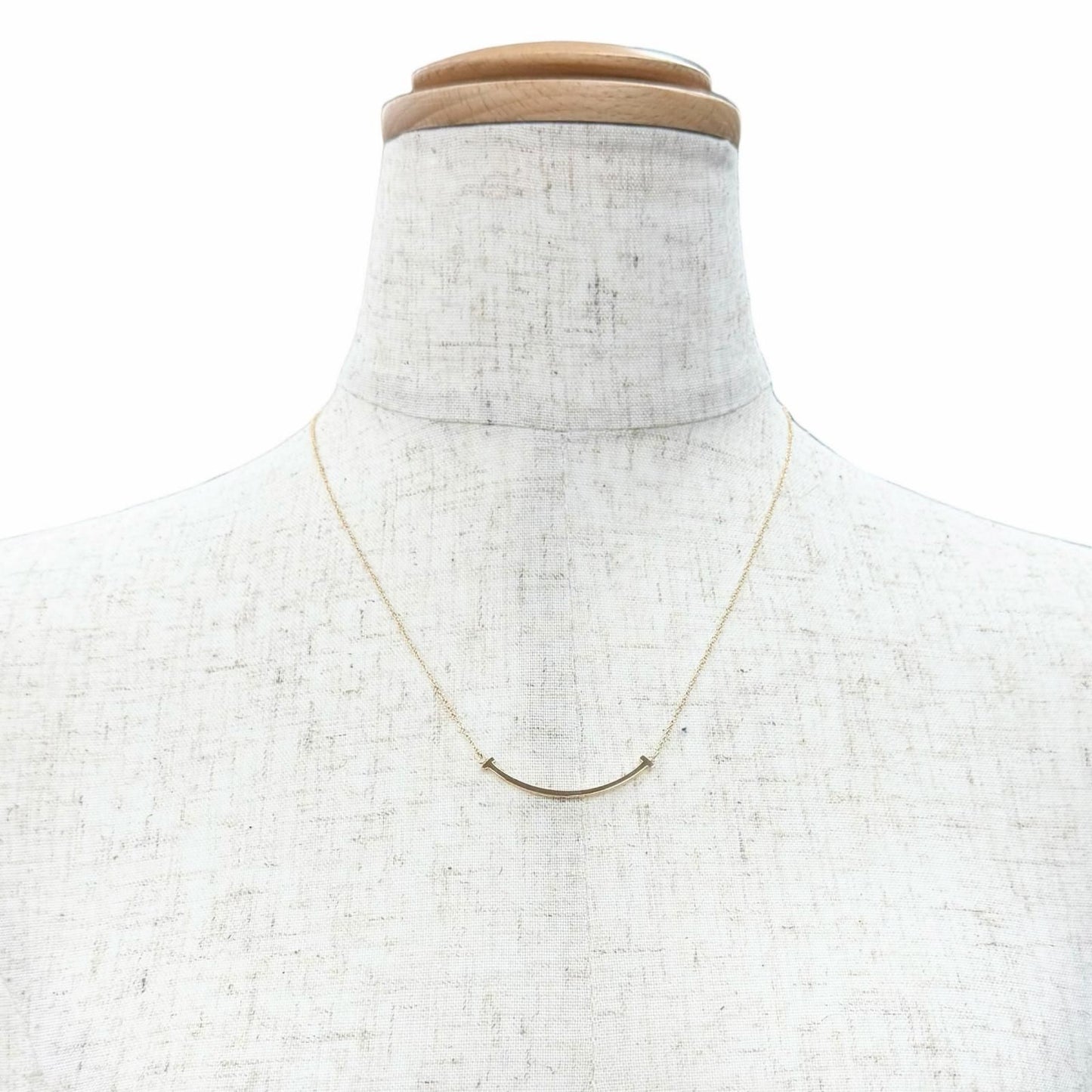 Tiffany & Co T Smile Small Pendant Pink Gold 18k — view 4
