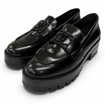 Chanel CC Logo Leather Loafers Shoes Black