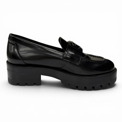 Chanel CC Logo Leather Loafers Shoes Black — view 5