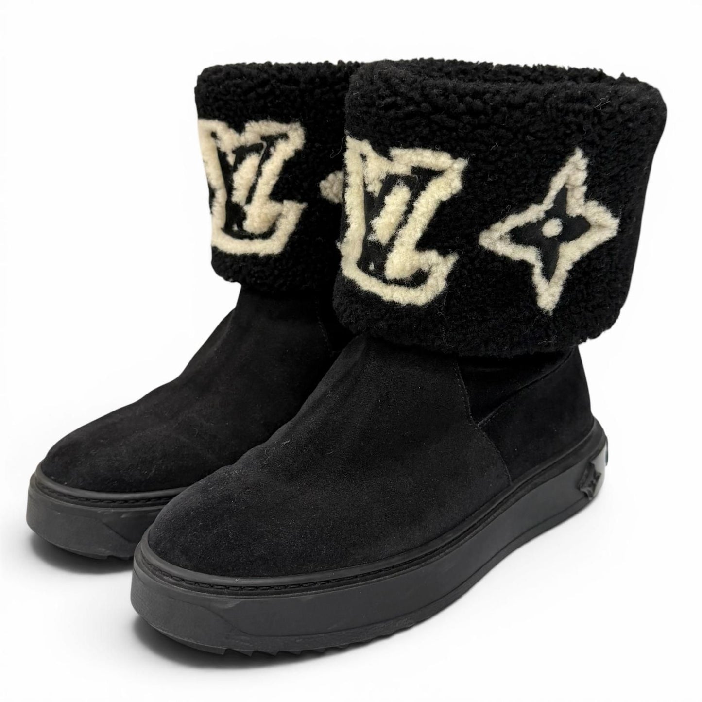 Louis Vuitton Snowdrop Line LV Logo Shearling Boots Black