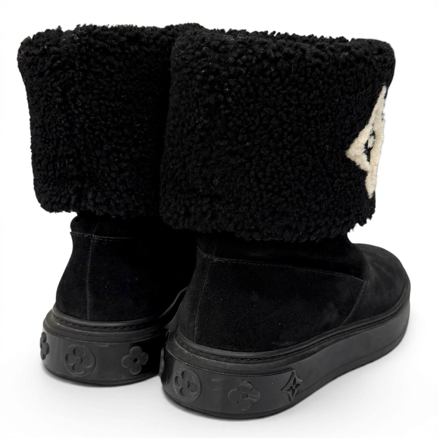 Louis Vuitton Snowdrop Line LV Logo Shearling Boots Black — view 2