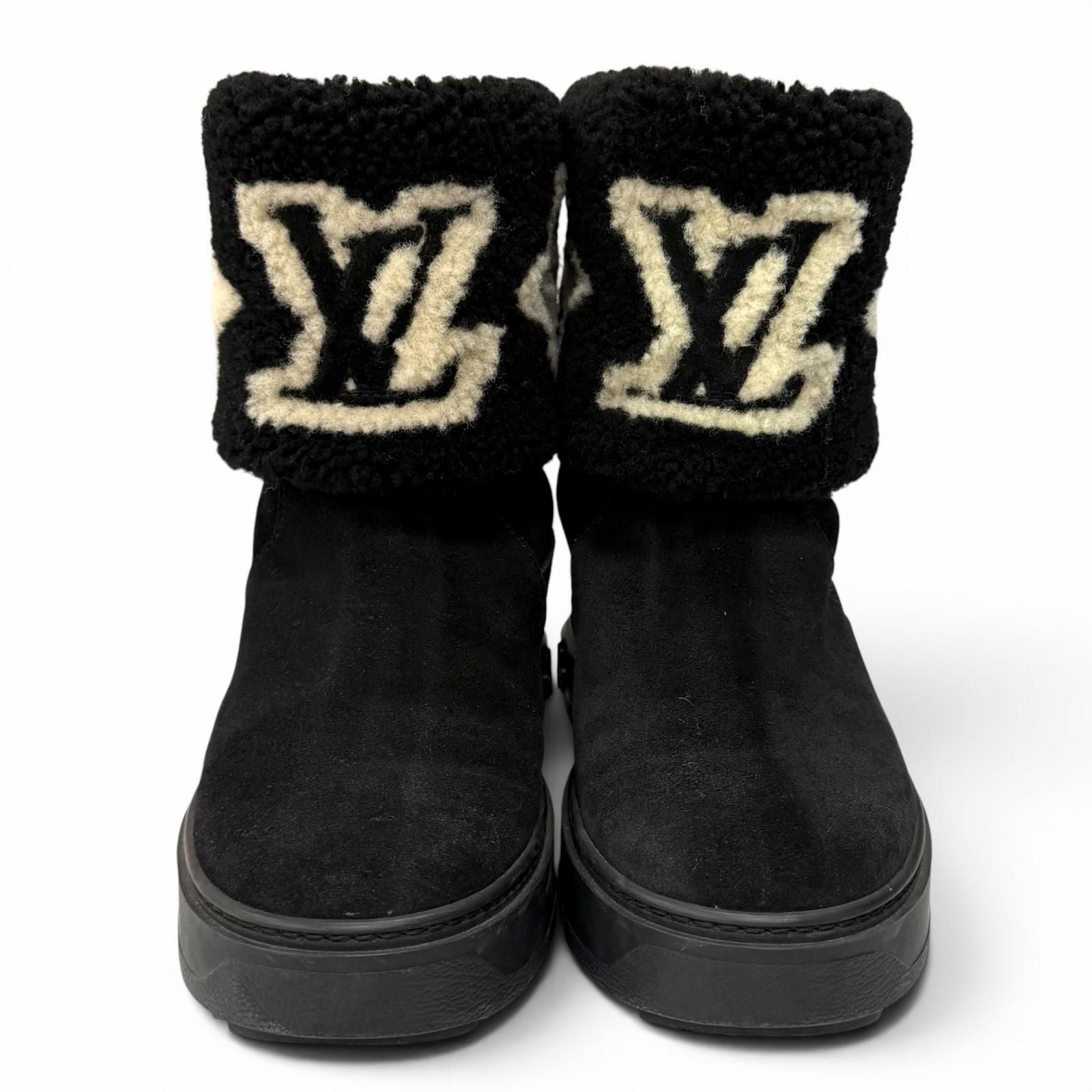 Louis Vuitton Snowdrop Line LV Logo Shearling Boots Black — view 3