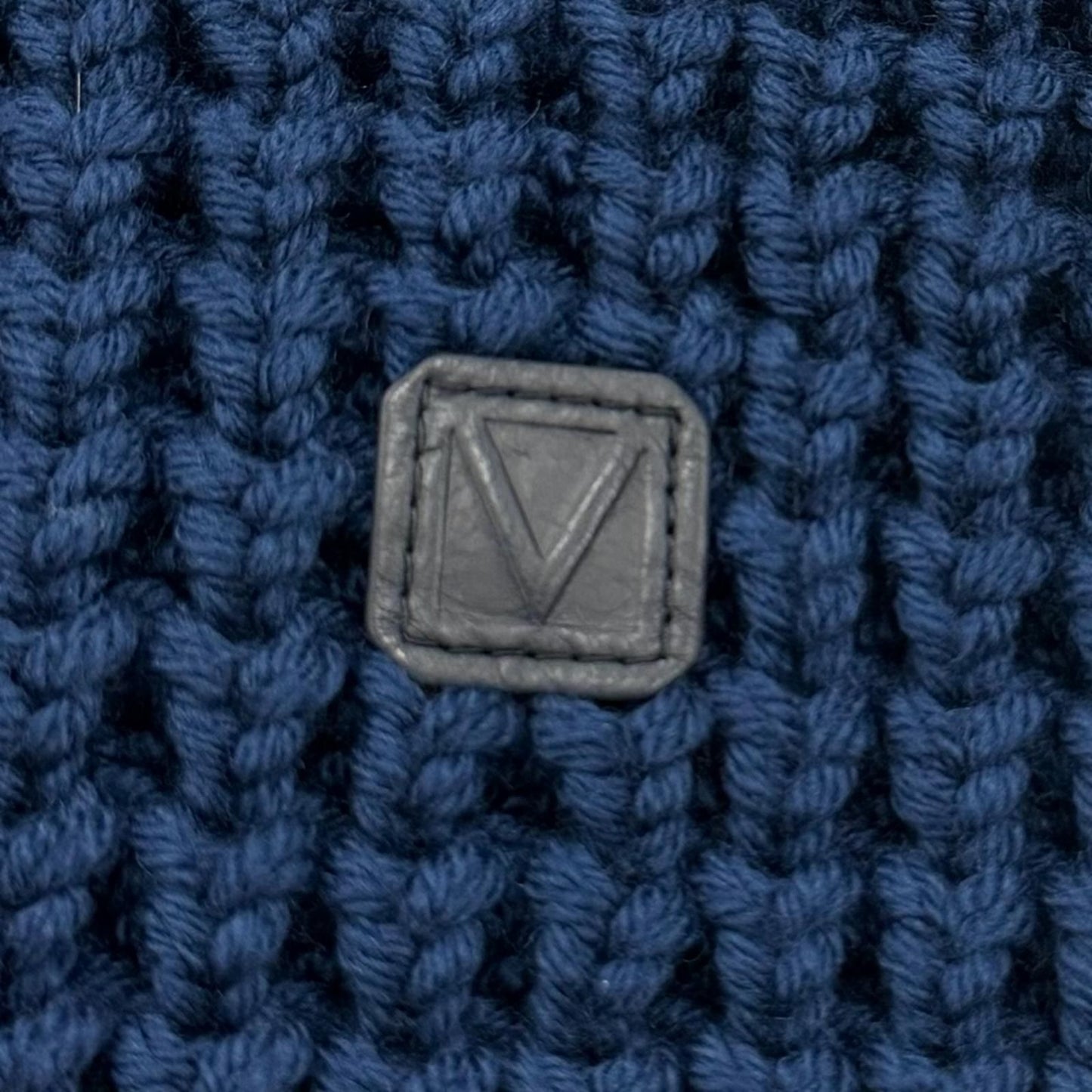 Louis Vuitton Wool Cowhide Waffle Knit Slit Gaston Leather Patch Neck Blue XL — view 5