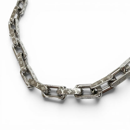 Louis Vuitton Collier Chain Monogram Necklace Silver