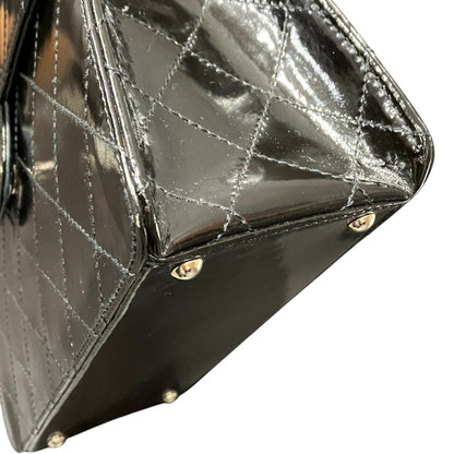 Chanel Shoulder Bag Patent Leather — view 8