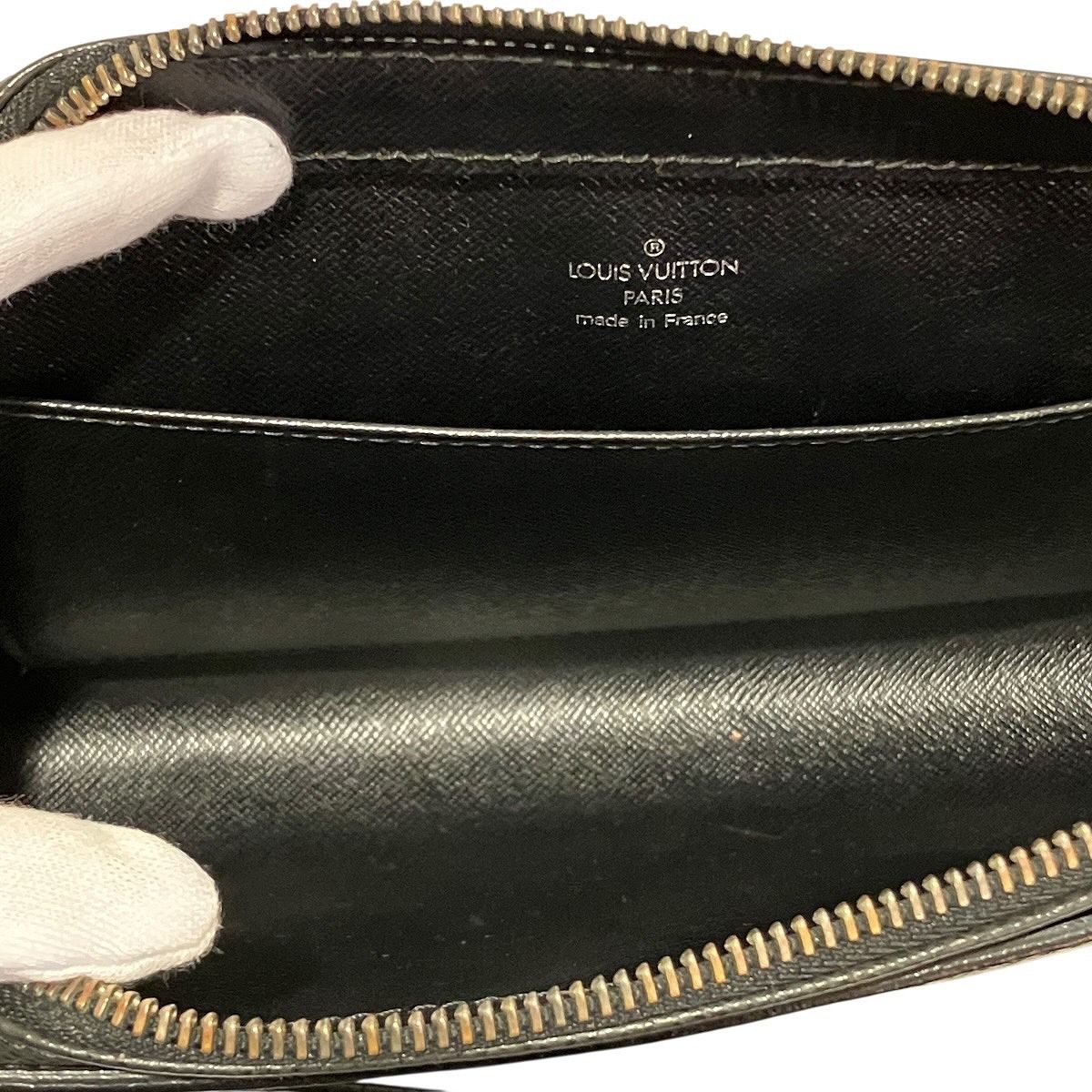 Louis Vuitton Baikal Taiga Second Bag Leather — view 5