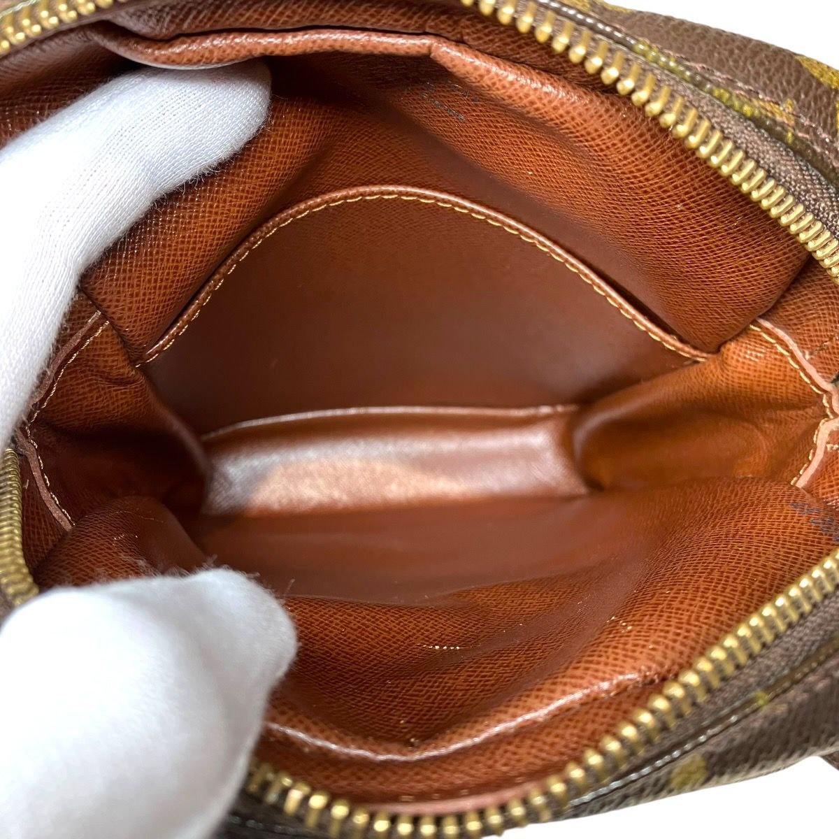 Louis Vuitton Amazon Monogram Shoulder Bag Canvas — view 6