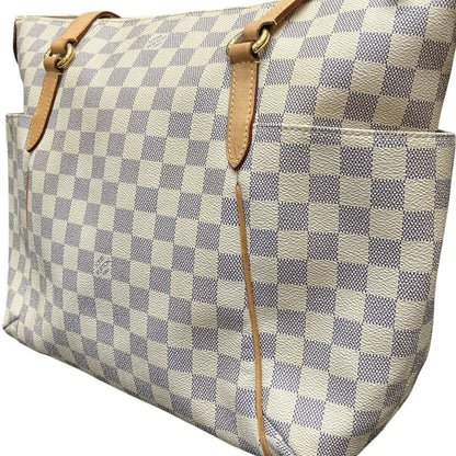 Louis Vuitton Totally MM Damier Tote Canvas Leather — view 8